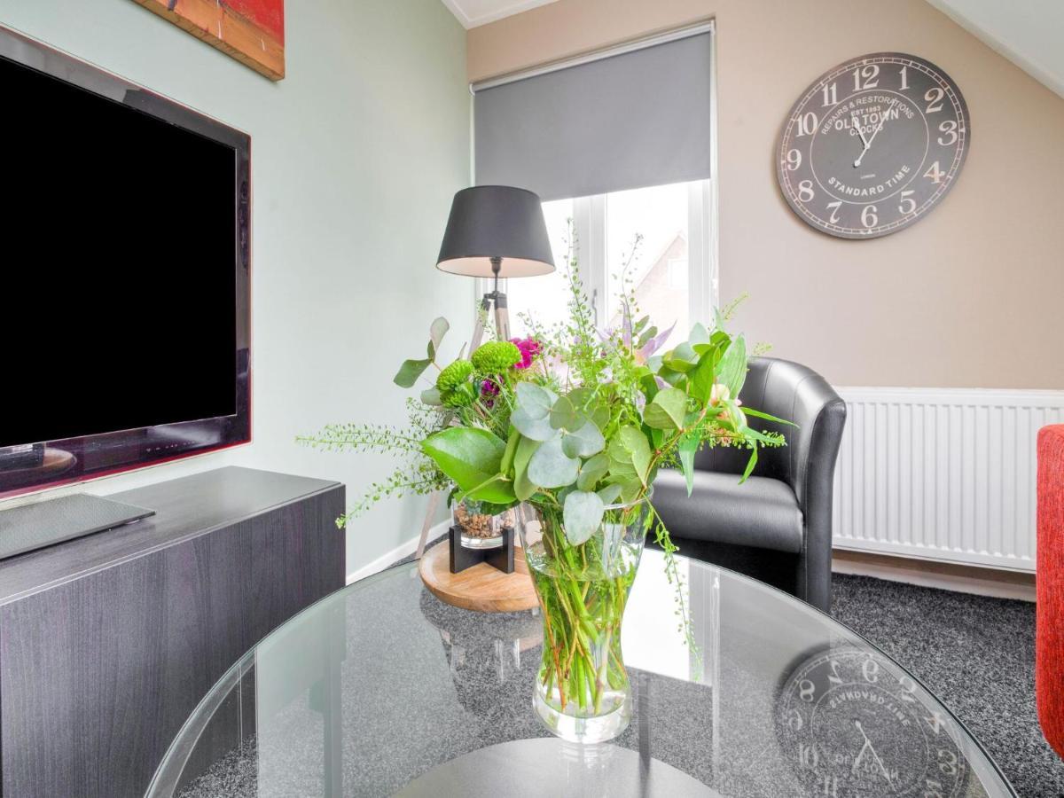 Cozy Holiday Home In Elim With A Furnished Garden Exterior photo